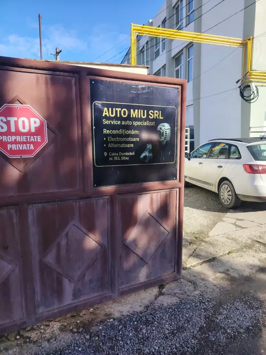 Poarta cu panoul Auto Miu SRL